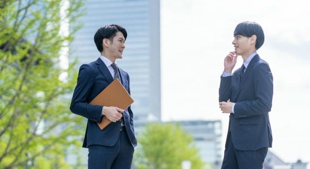 銀行のイメージと実態を読み解く職場環境と働きやすさランキングの真実