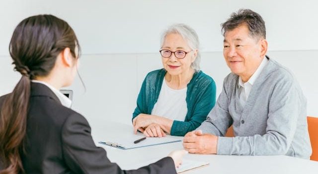 銀行の高初任給が意味するキャリア価値と現代社会で求められる人材像